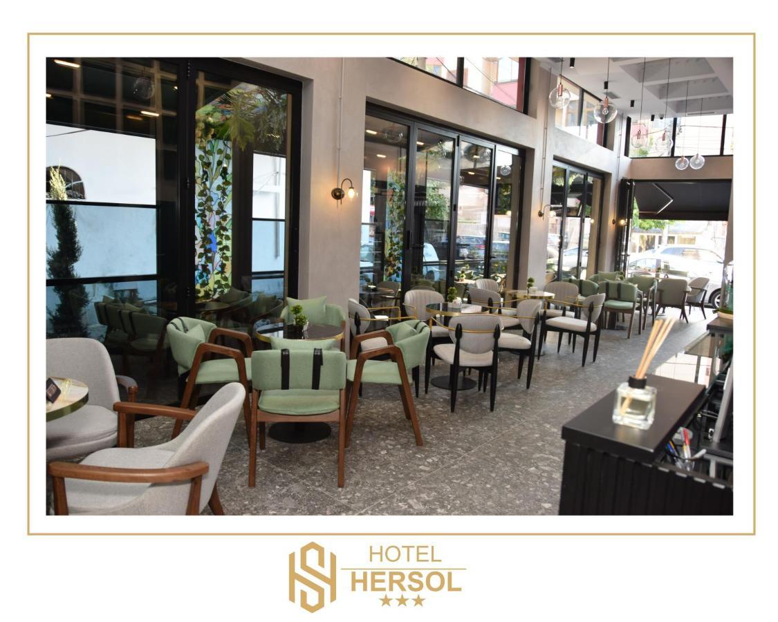 Hotel Hersol Durrës Exteriör bild