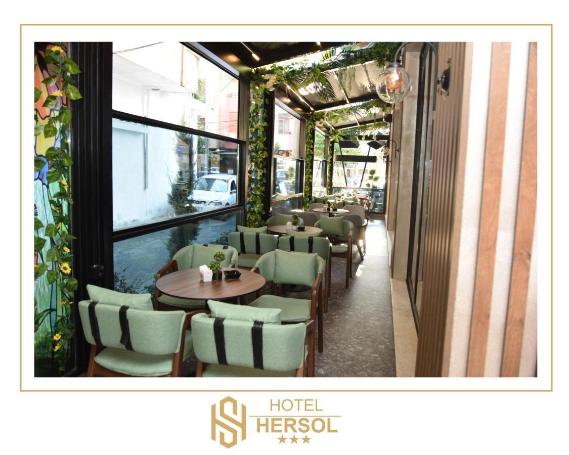 Hotel Hersol Durrës Exteriör bild